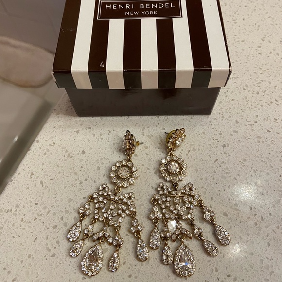 Henri Bendel Crystal Chandelier Earrings - Picture 4 of 6